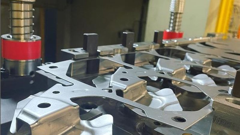 广东小型拉伸模具：制造工艺与选型要点**